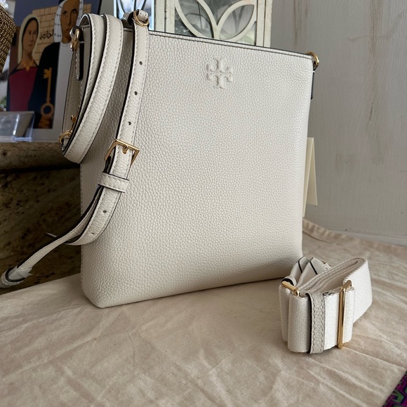 New Tory burch Thea swingpack crossbody/ shoulder bag in new ivory - Picture 1 of 13